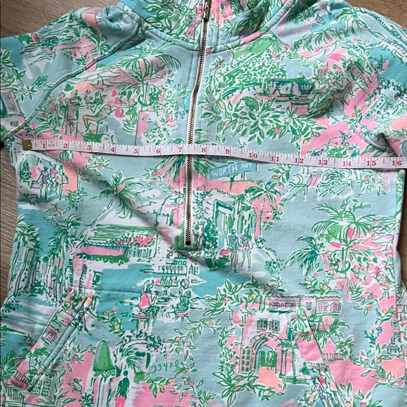 Lilly Pulitzer ⭐️ Green and Pink Patterned Top Size S - Picture 10 of 13